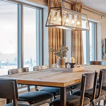 Stylish Retreat In Varden-by Traum * Favang